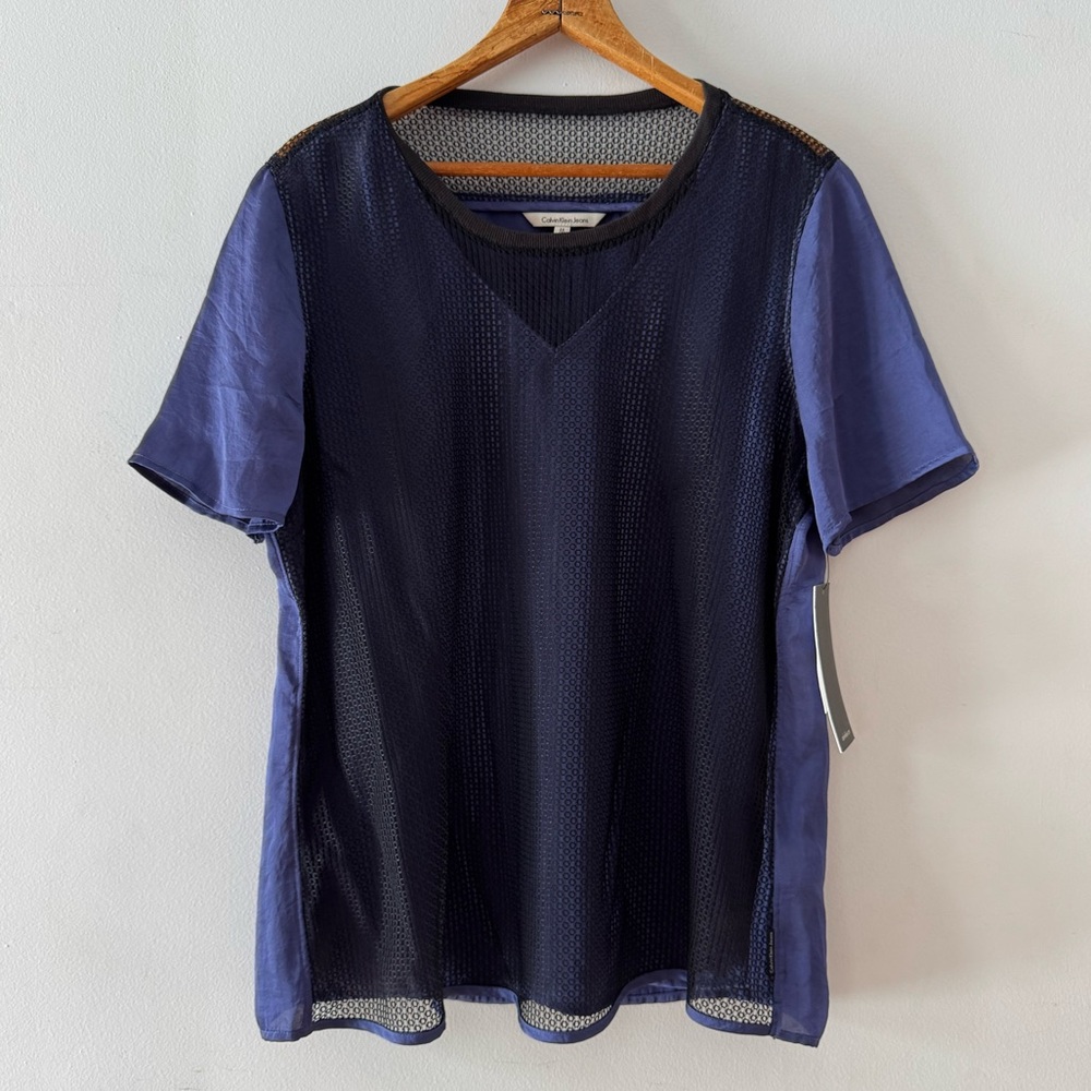 NWT Calvin Klein Women's Short Sleeve Mesh Overlay Deep Cobalt V Neck Shirt, med